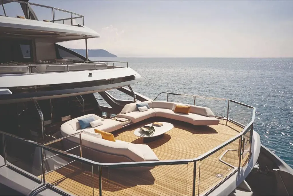 2025 Azimut Grande Trideck Image Thumbnail #9