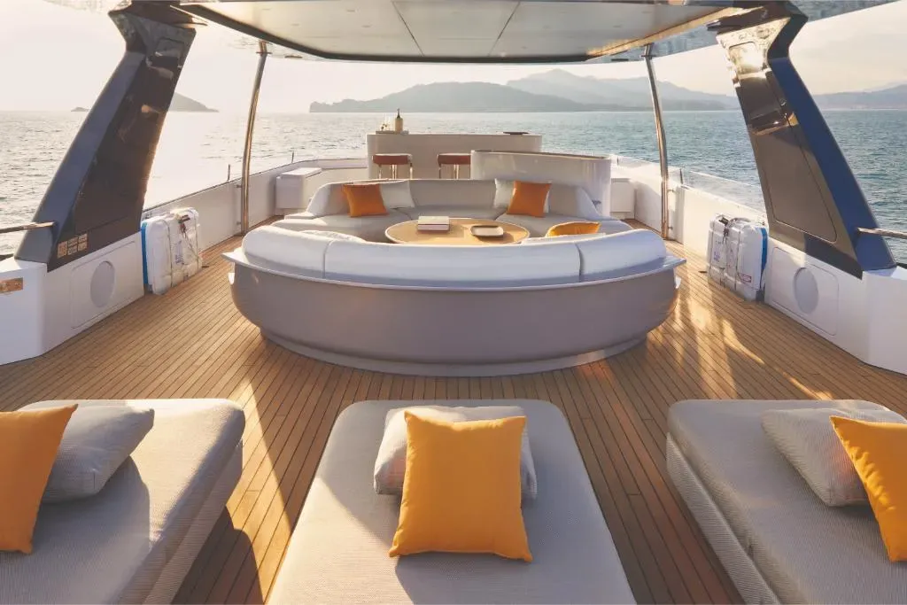 2025 Azimut Grande Trideck Image Thumbnail #27