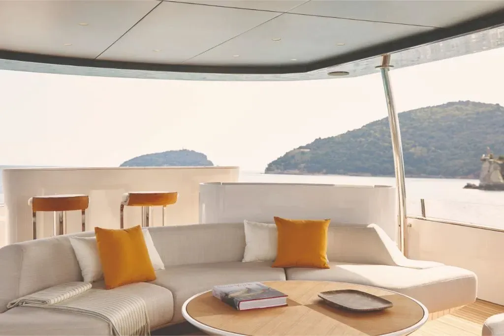 2025 Azimut Grande Trideck Image Thumbnail #26