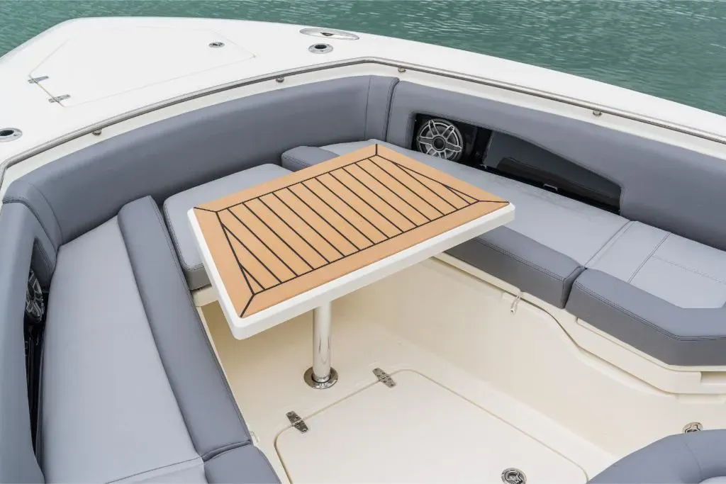 2025 Boston Whaler 360 Outrage Image Thumbnail #23