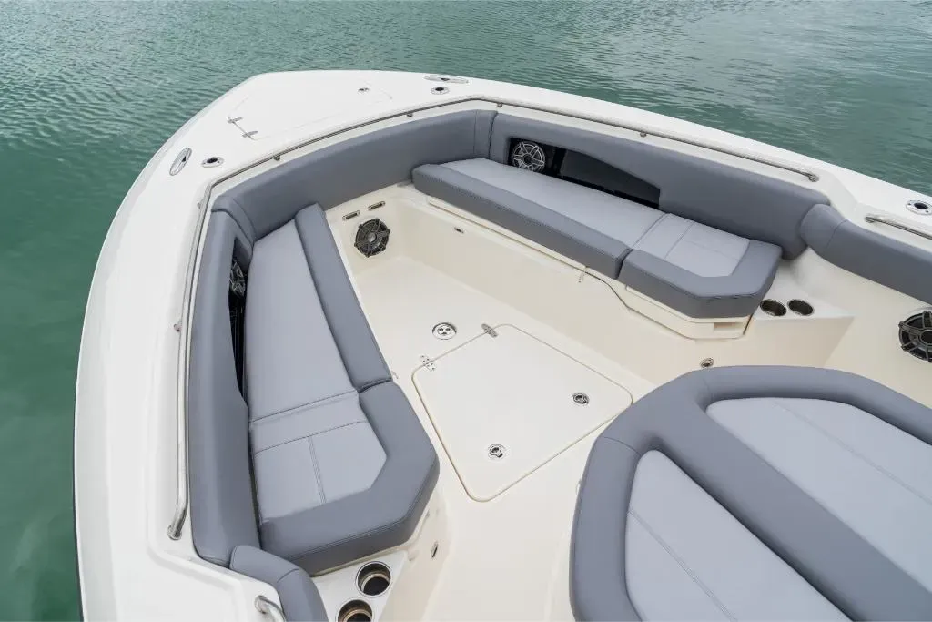 2025 Boston Whaler 360 Outrage Image Thumbnail #26