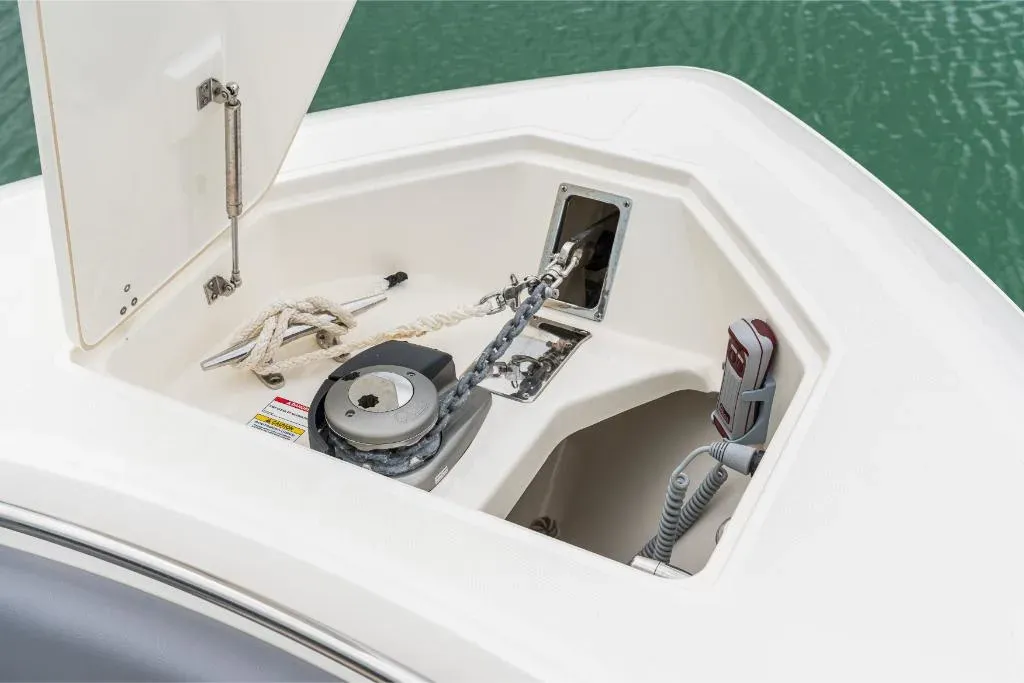 2025 Boston Whaler 360 Outrage Image Thumbnail #31