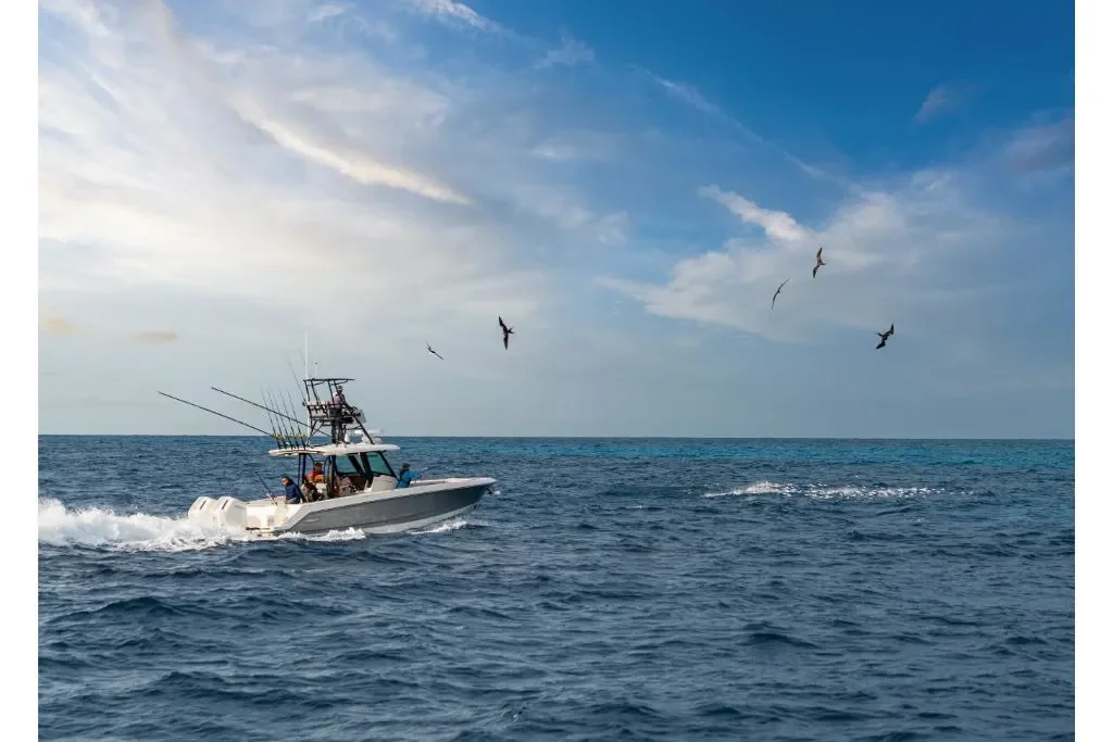 2026 Boston Whaler 360 Outrage Image Thumbnail #41