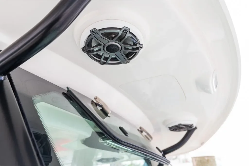 2026 Boston Whaler 360 Outrage Image Thumbnail #18