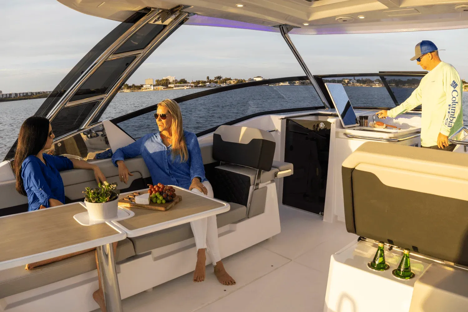 2025 Aquila 32 Sport Image Thumbnail #22