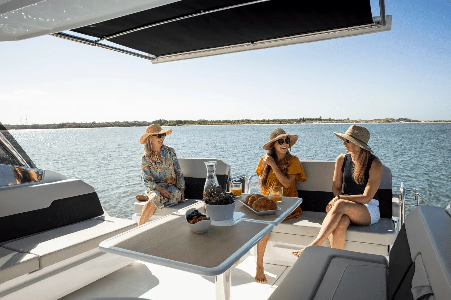 2025 Aquila 32 Sport Image Thumbnail #21