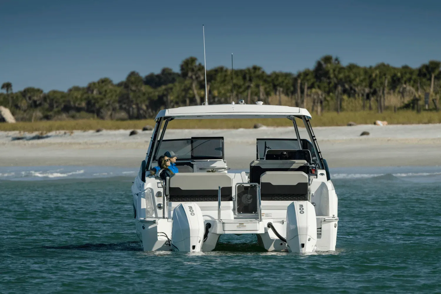 2025 Aquila 32 Sport Image Thumbnail #14