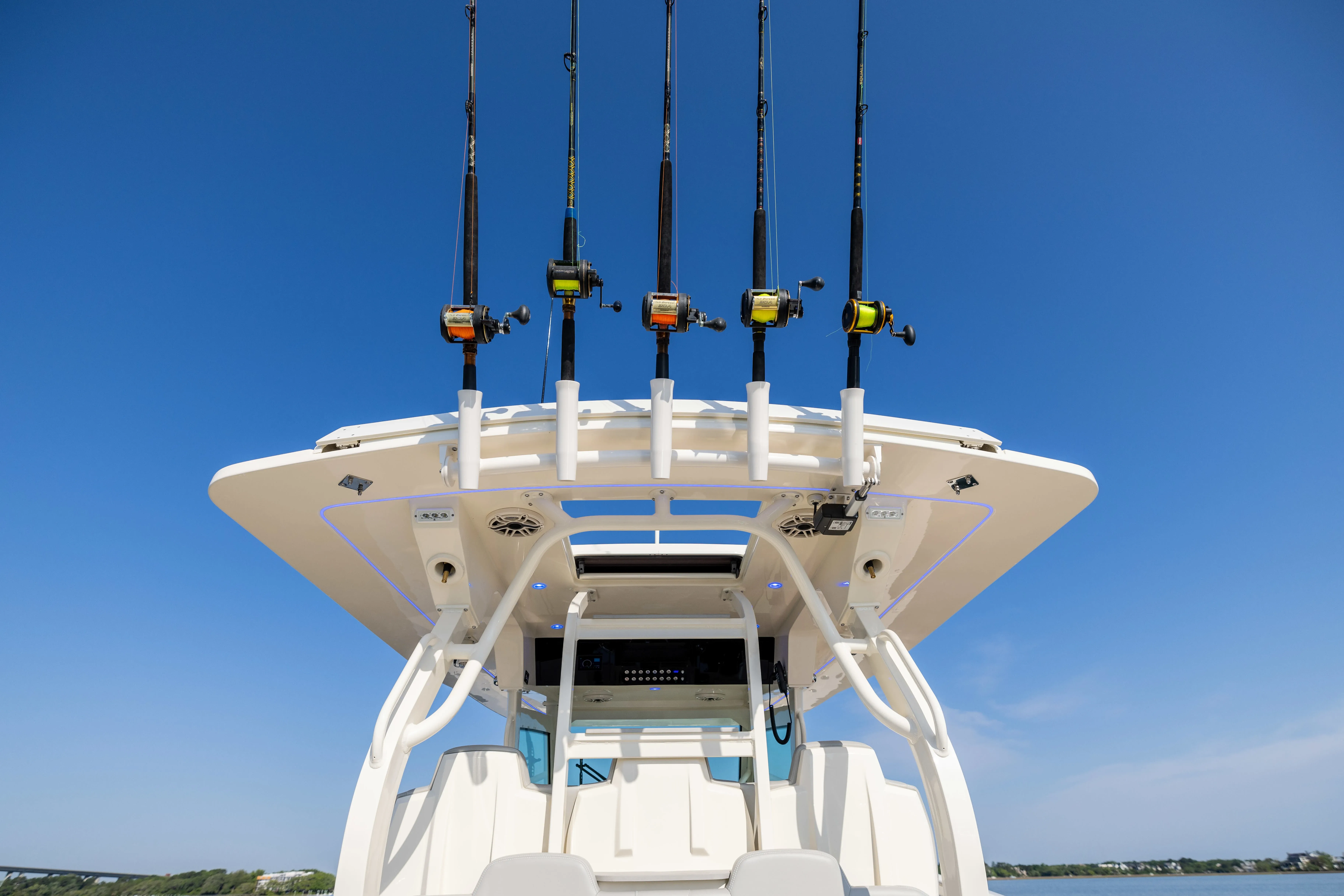 2025 Scout 400 LXF Image Thumbnail #30