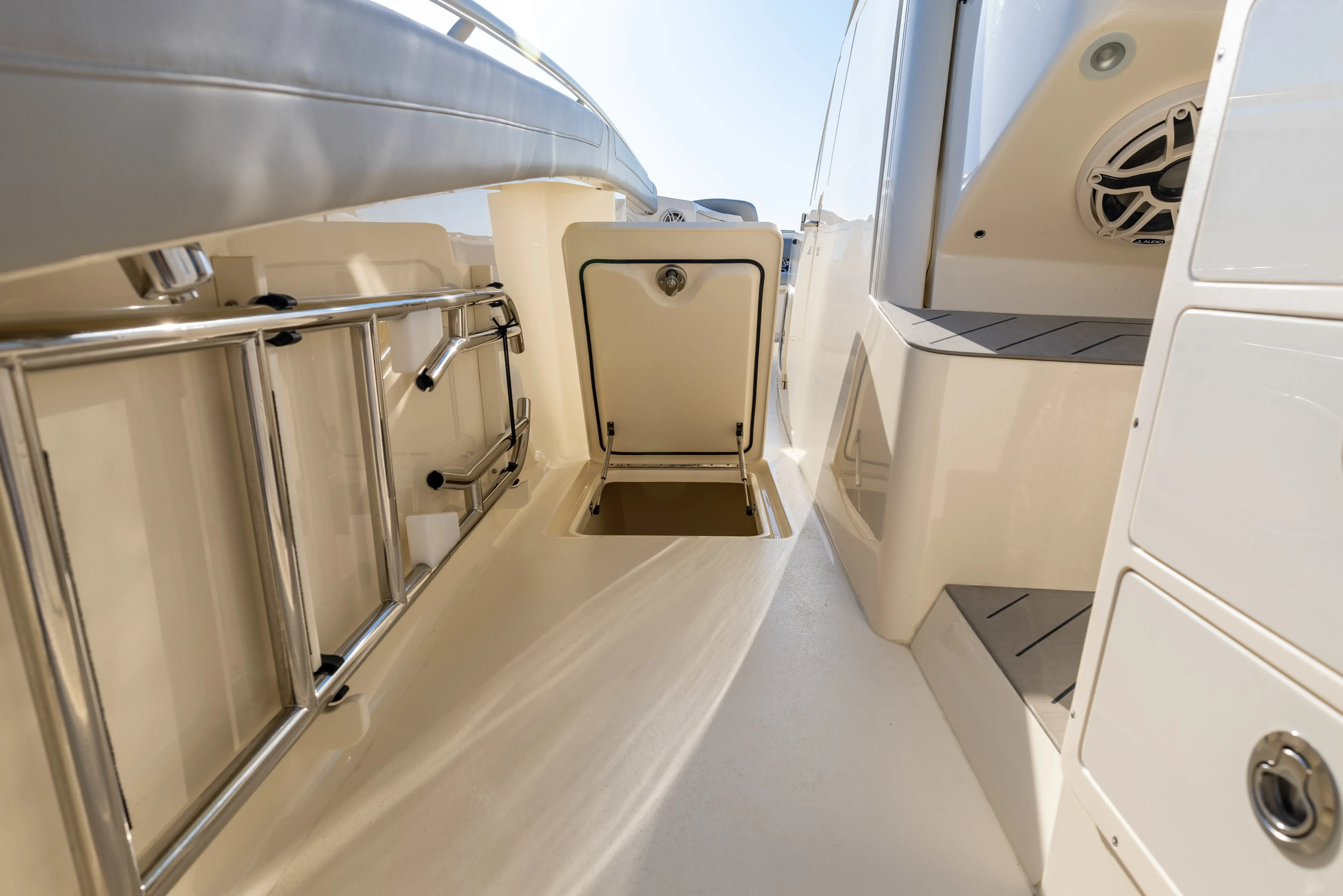 2025 Scout 400 LXF Image Thumbnail #15