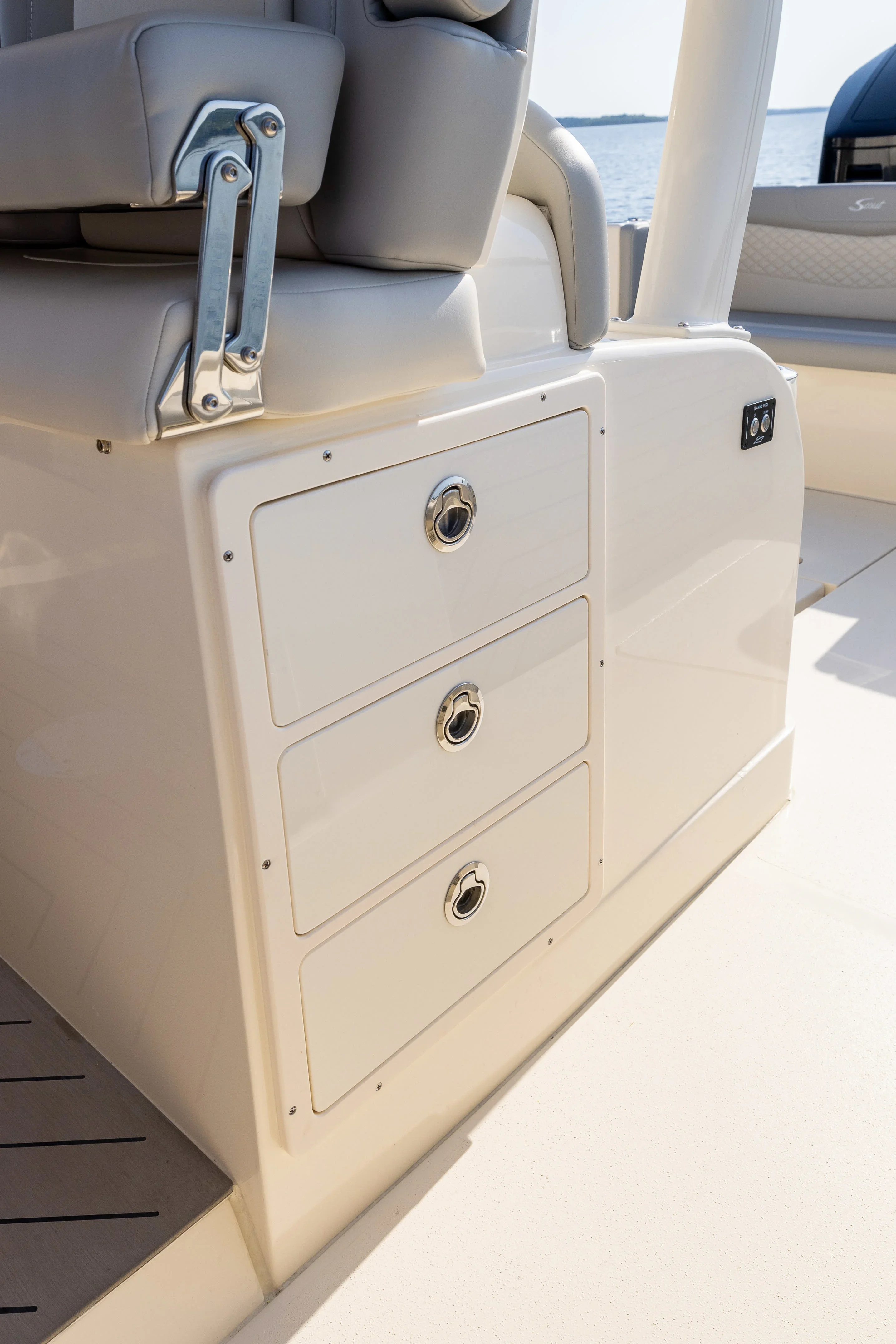 2026 Scout 400 LXF Li-Ion Image Thumbnail #22