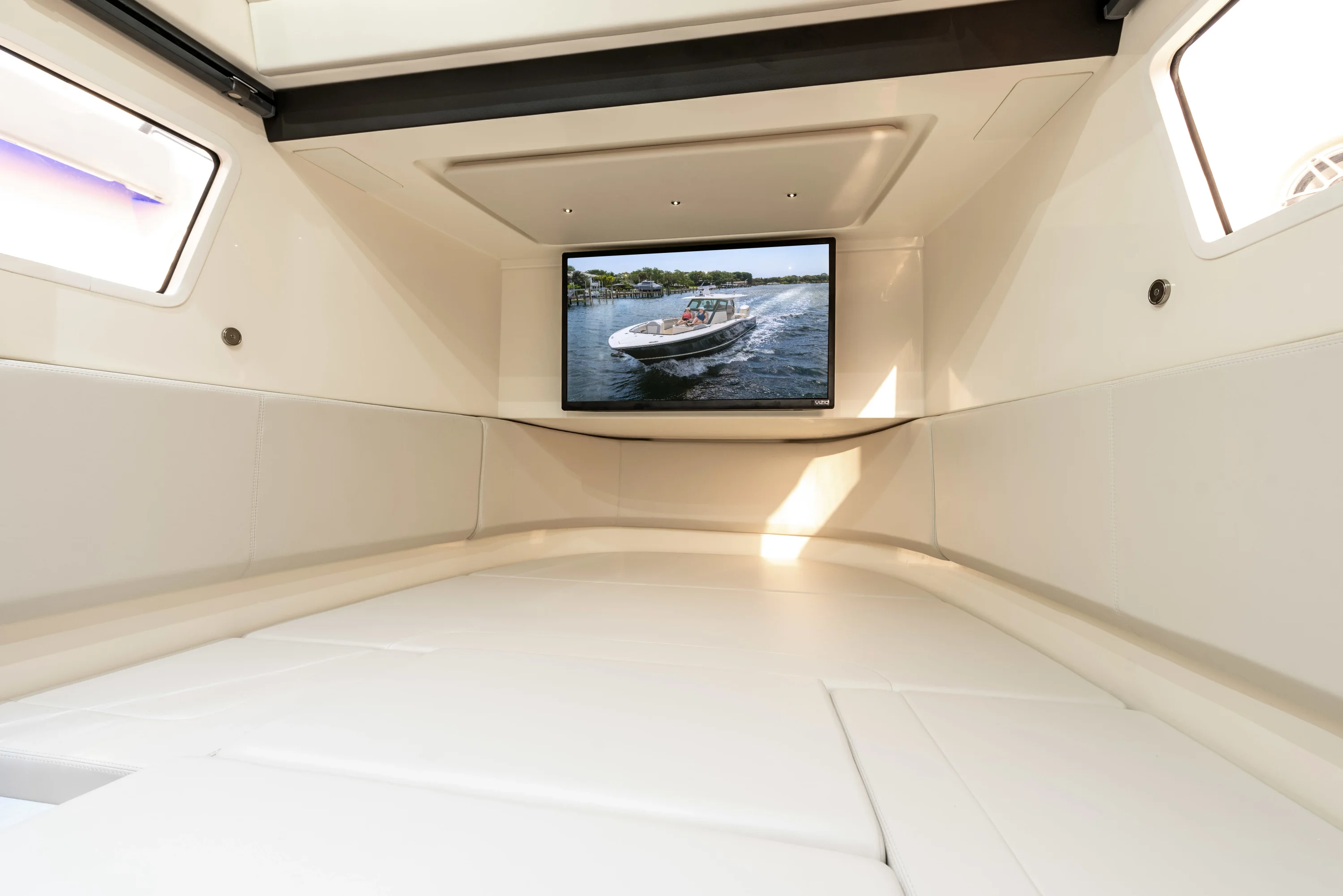 2025 Scout 377 LXF Image Thumbnail #37