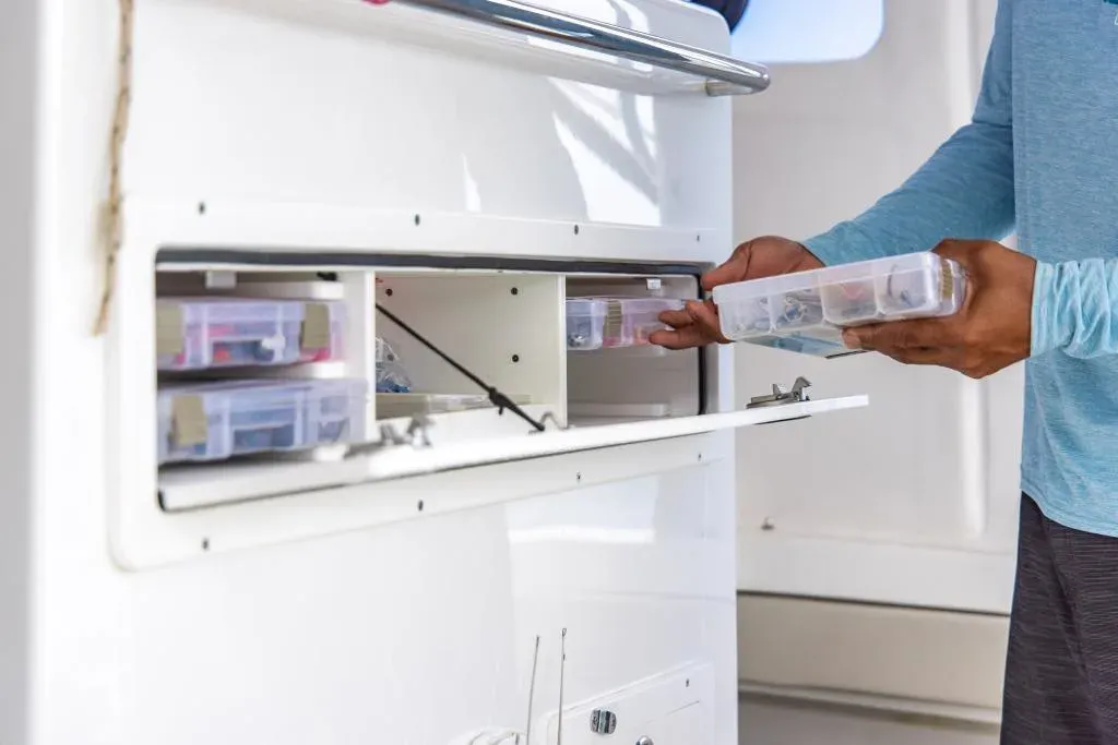 2026 Aquila 28 Molokai Cuddy Image Thumbnail #31