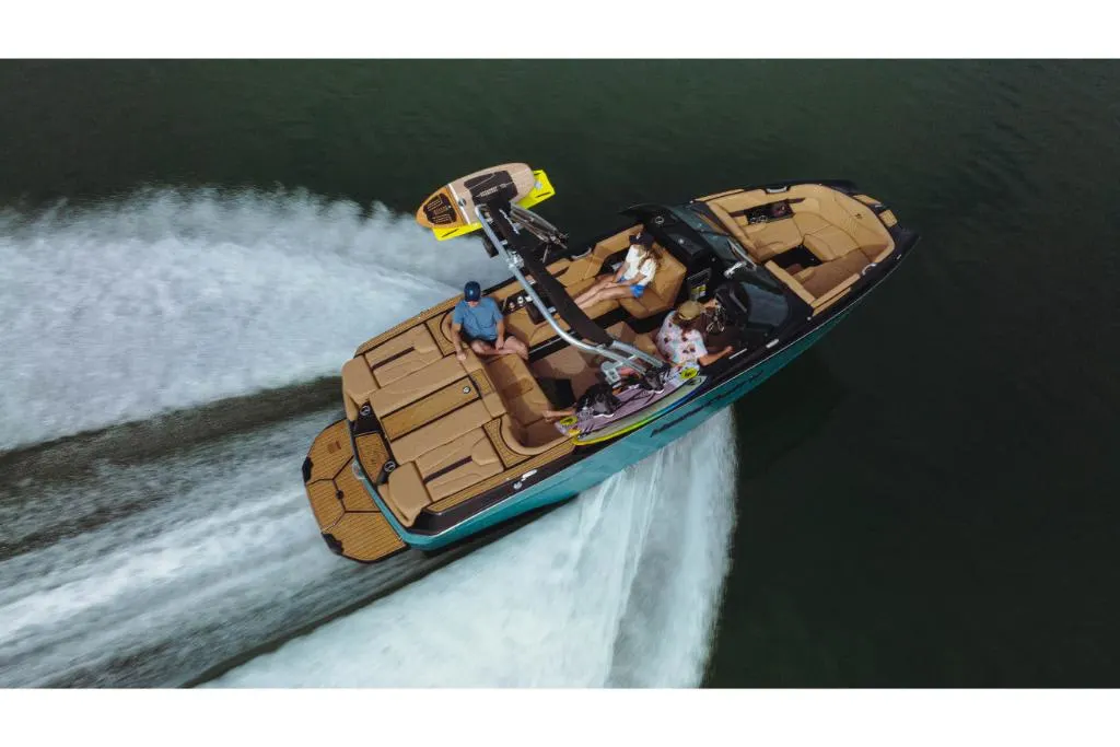2023 Mastercraft XT22 Image Thumbnail #34