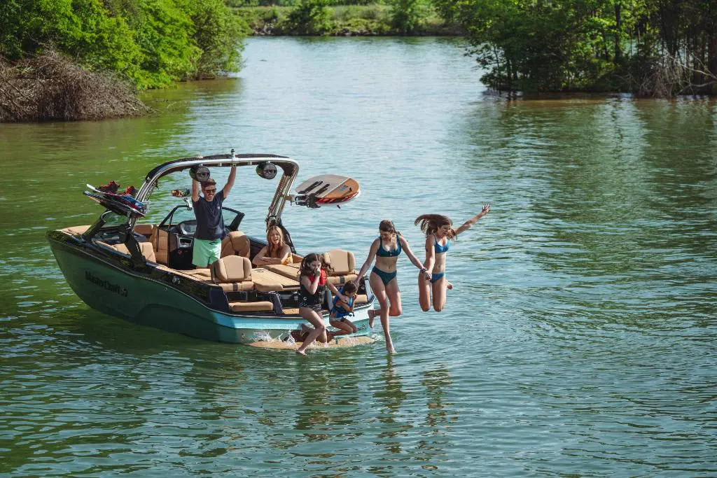 2023 Mastercraft XT22 Image Thumbnail #36