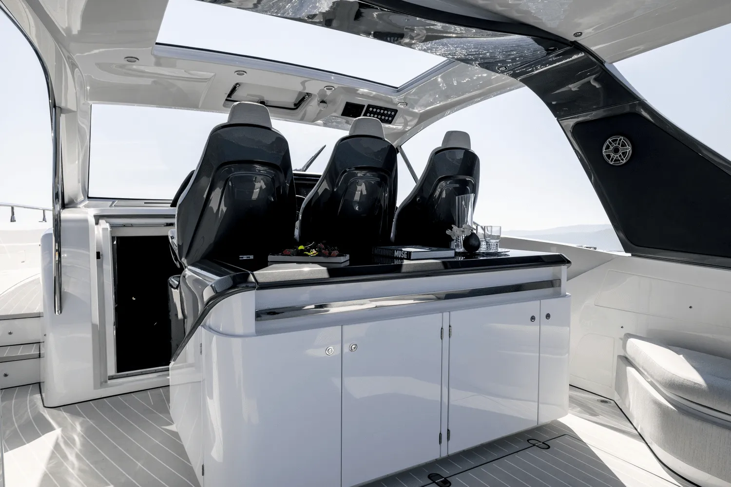 2026 Azimut Verve 42 Image Thumbnail #9