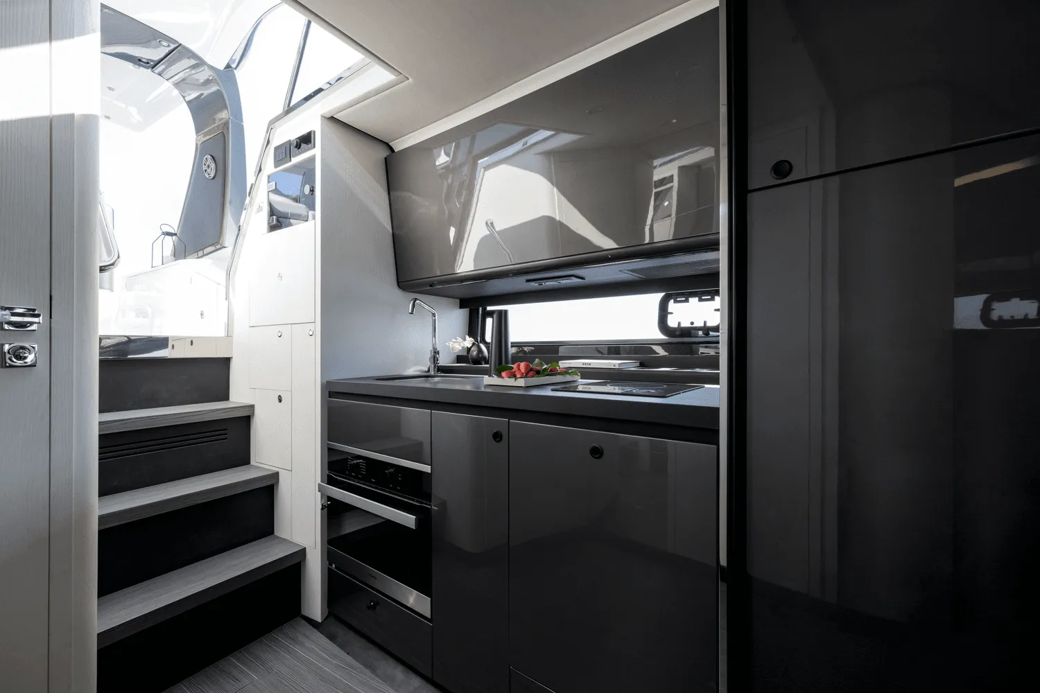 2026 Azimut Verve 42 Image Thumbnail #32
