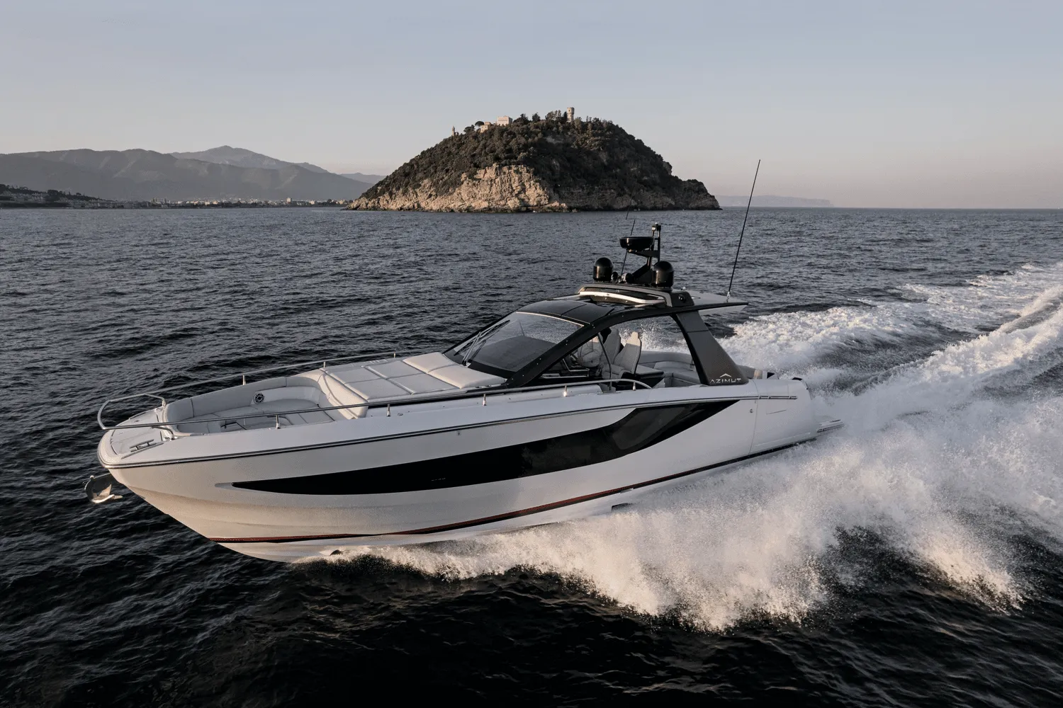 2026 Azimut Verve 42 Image Thumbnail #1