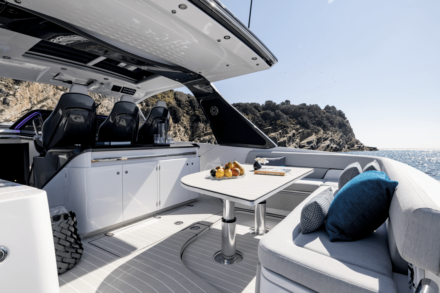 2026 Azimut Verve 42 Image Thumbnail #7