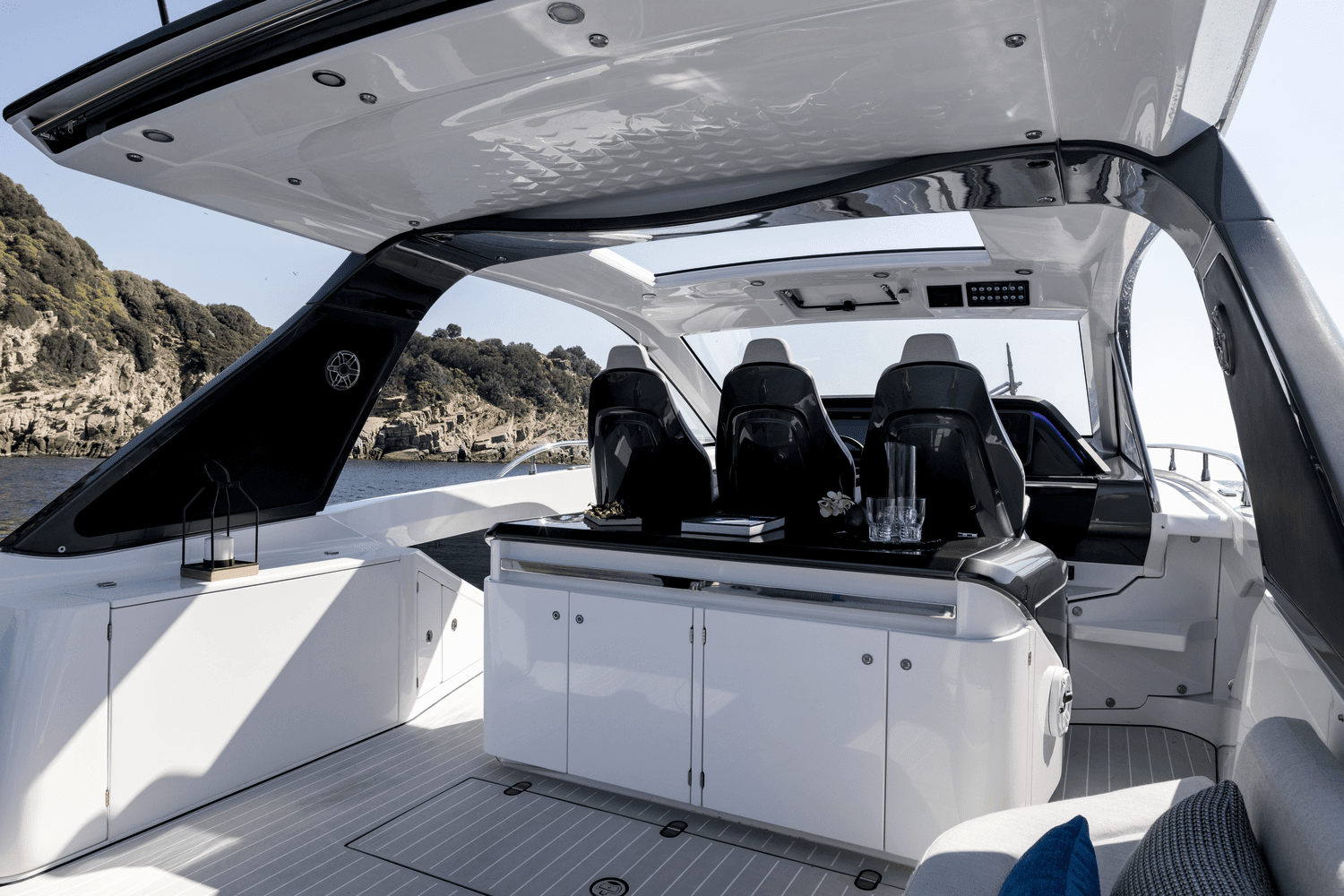 2026 Azimut Verve 42 Image Thumbnail #13