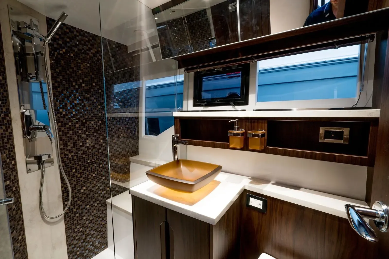 2026 Galeon 510 SKY Image Thumbnail #31