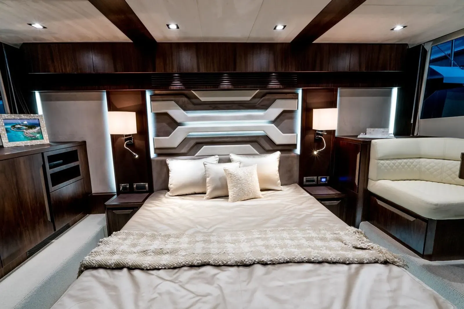 2026 Galeon 510 SKY Image Thumbnail #33