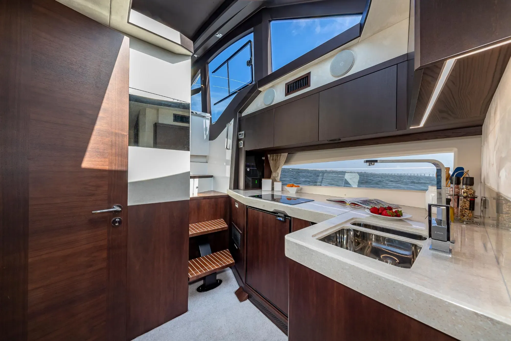 2026 Galeon 425 HTS Image Thumbnail #25
