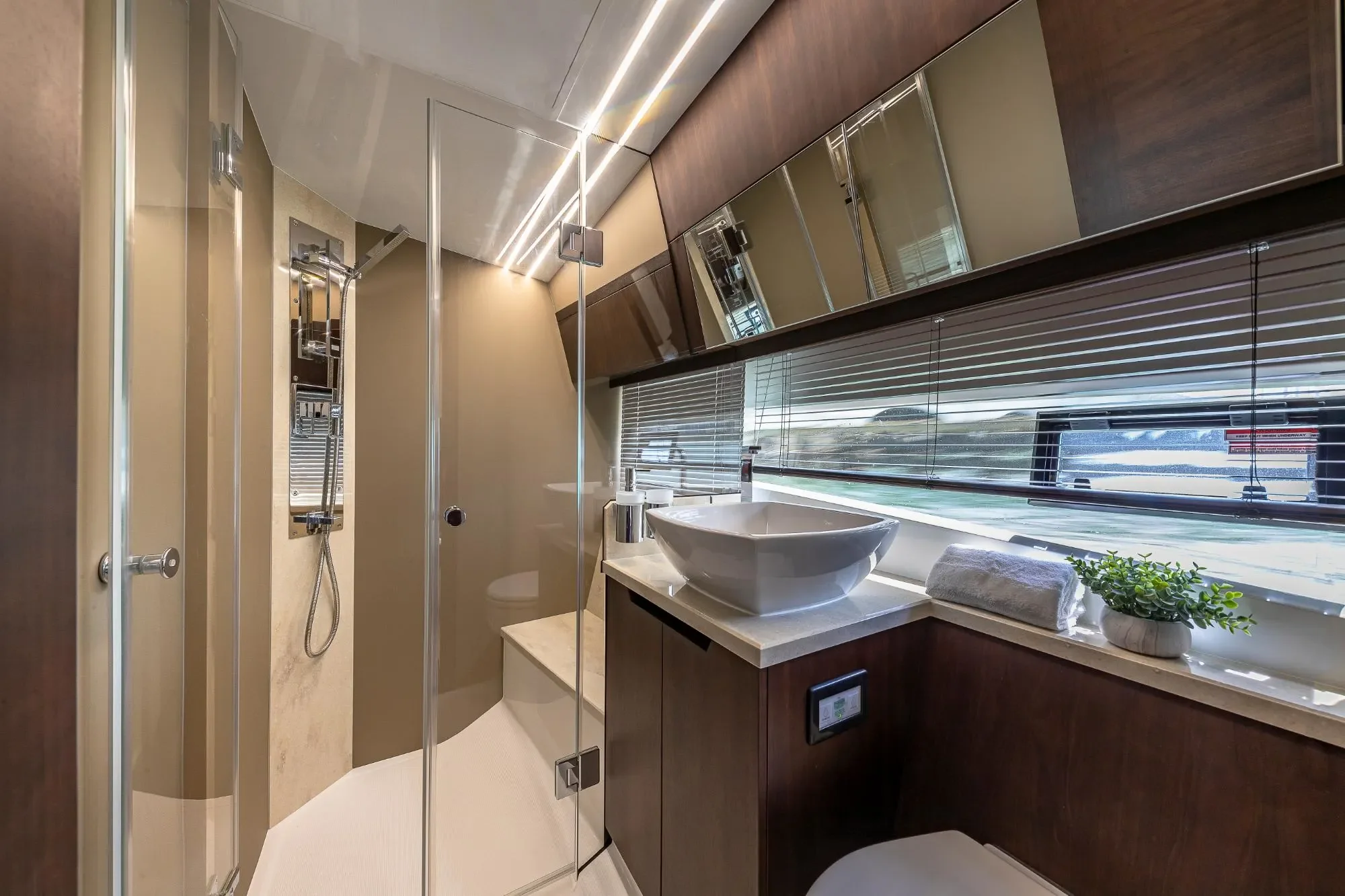 2026 Galeon 425 HTS Image Thumbnail #30