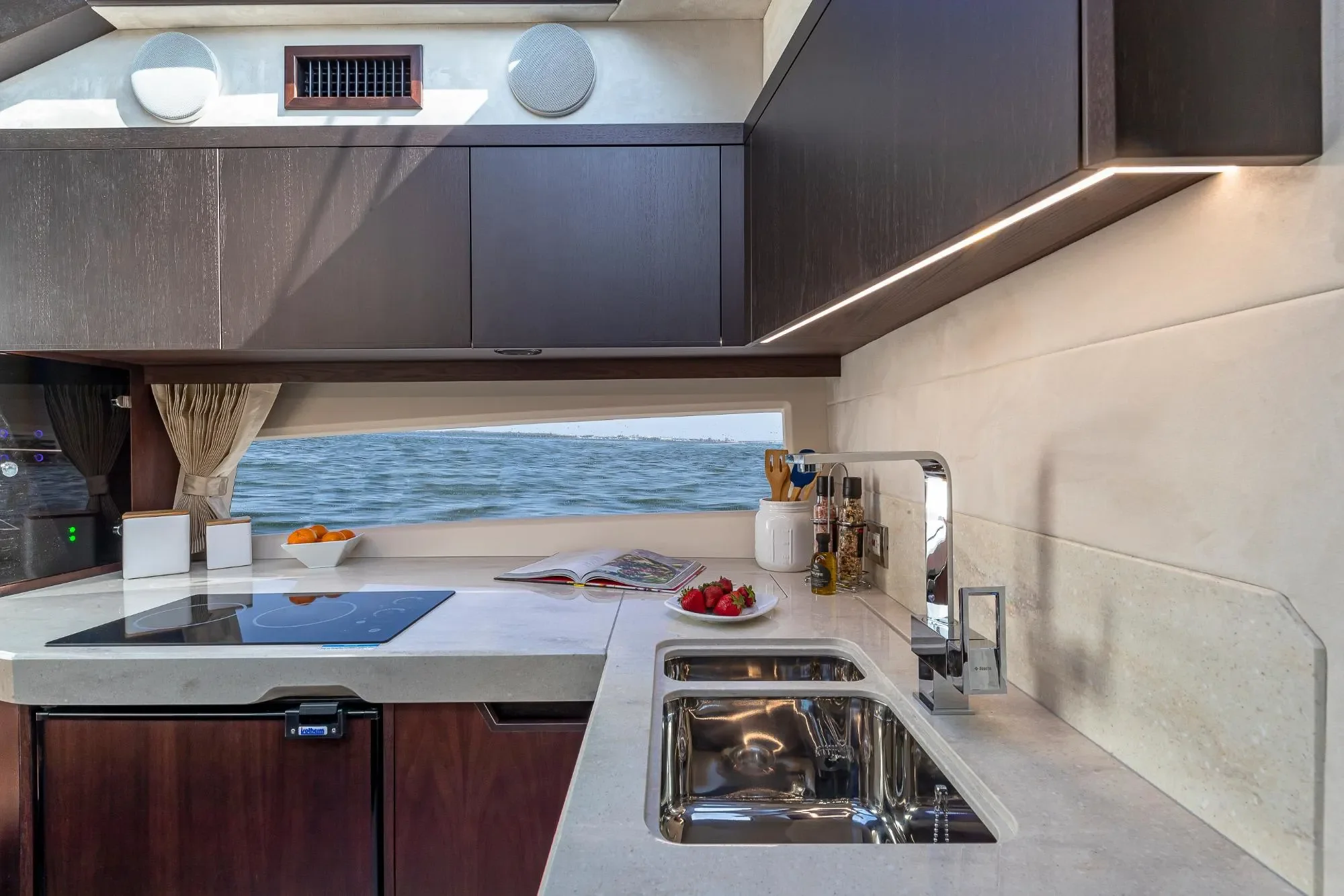 2026 Galeon 425 HTS Image Thumbnail #26