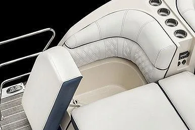 2023 Harris
                                                             Crowne DL 270 Twin Engine Image Thumbnail #4