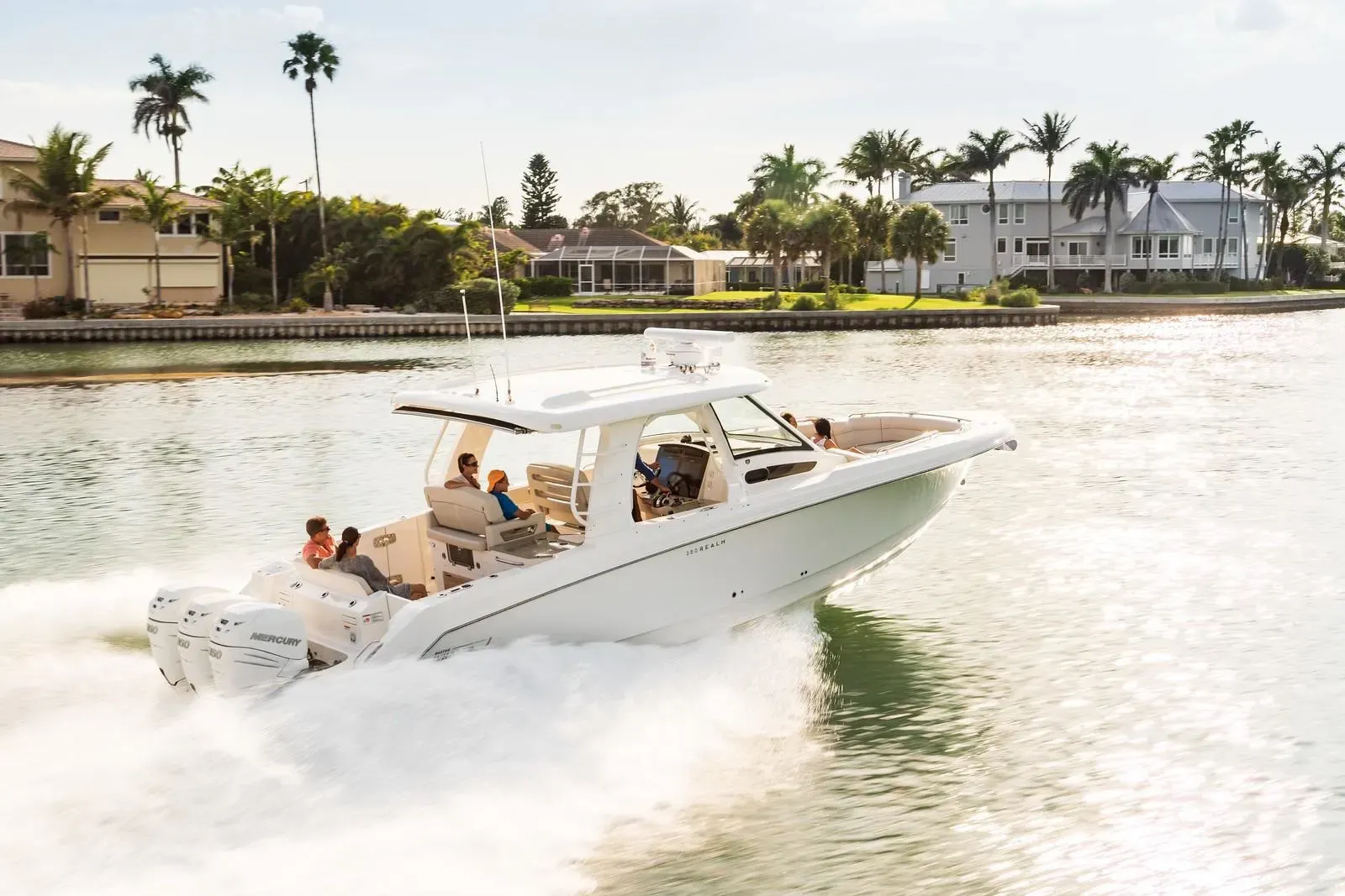 2025 Boston Whaler 350 Realm Image Thumbnail #2