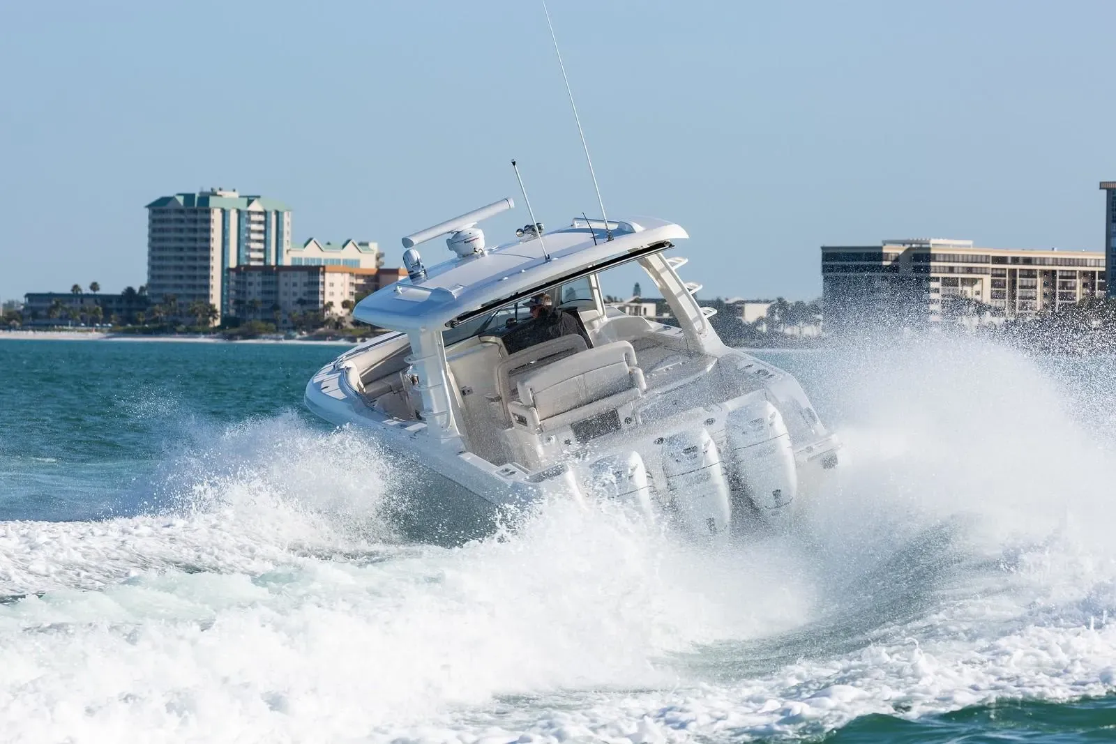 2025 Boston Whaler 350 Realm Image Thumbnail #4