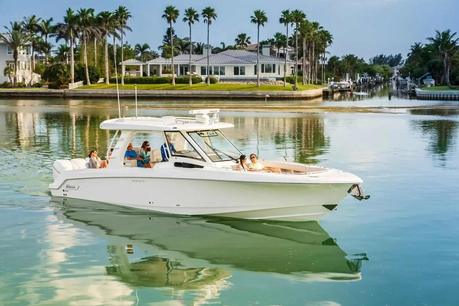 2026 Boston Whaler 350 Realm Image Thumbnail #3