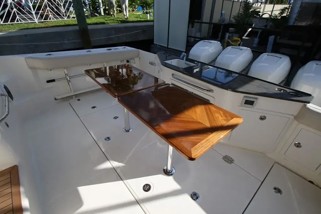 2025 Boston Whaler 405 Conquest Image Thumbnail #75