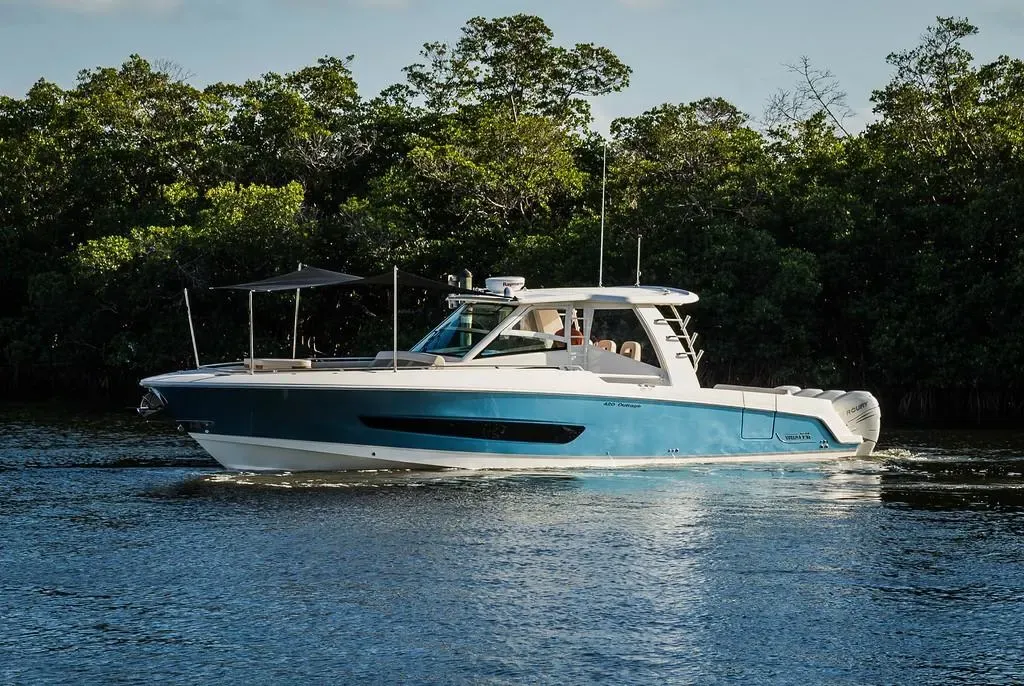 2025 Boston Whaler 420 Outrage Image Thumbnail #22