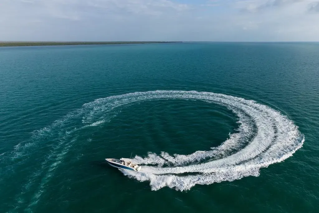 2025 Boston Whaler 420 Outrage Image Thumbnail #49