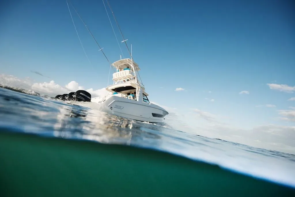 2026 Boston Whaler 420 Outrage Image Thumbnail #8