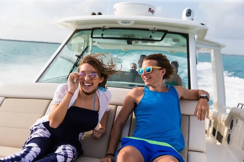 2026 Boston Whaler 420 Outrage Image Thumbnail #31