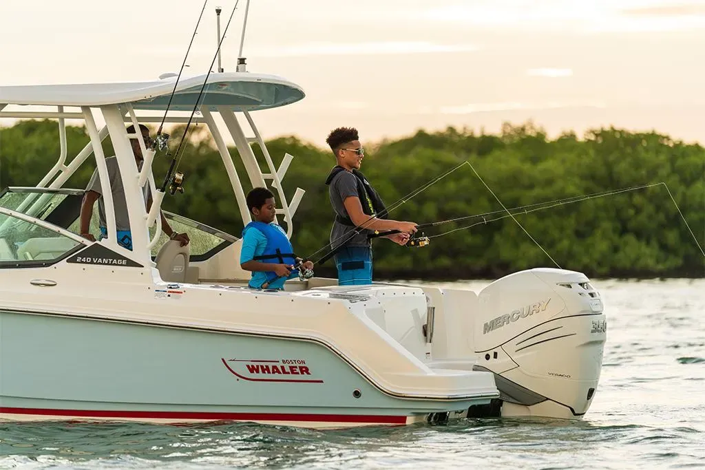 2026 Boston Whaler 240 Vantage Image Thumbnail #60