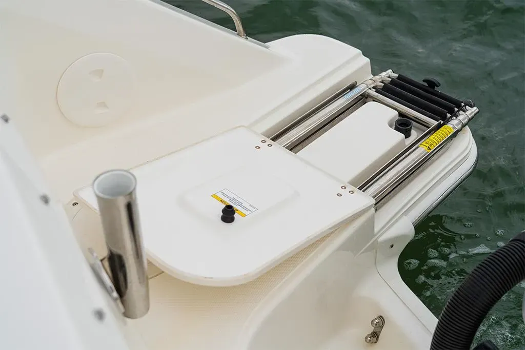 2026 Boston Whaler 240 Vantage Image Thumbnail #76