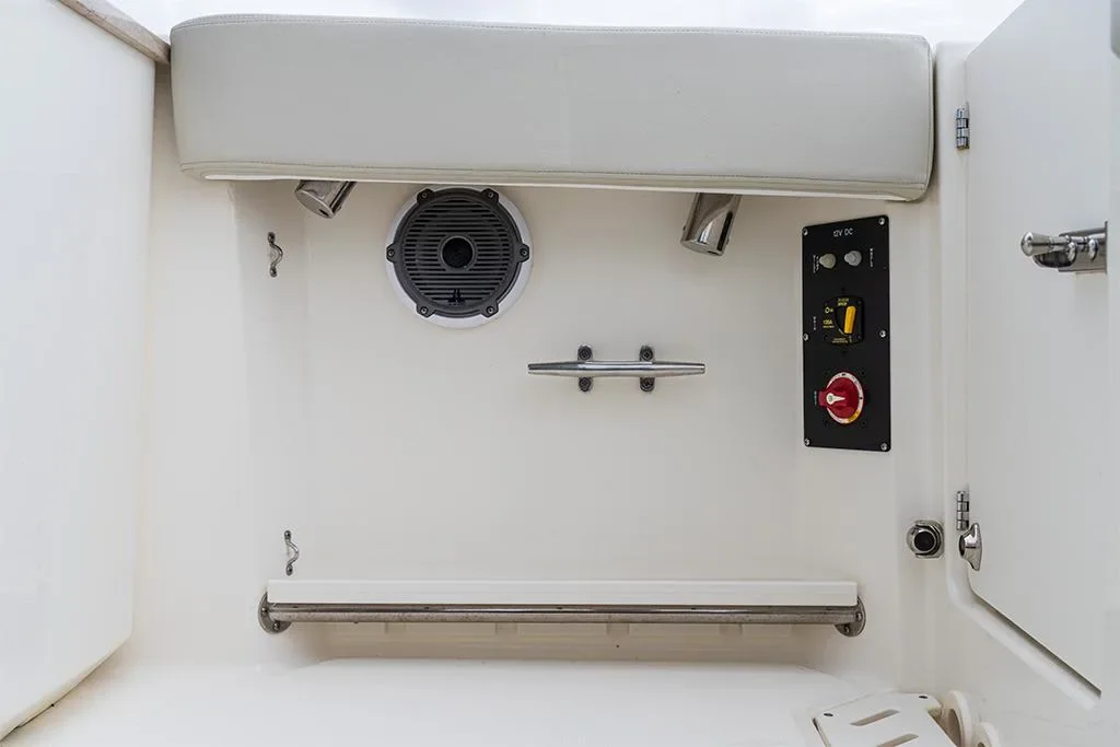 2026 Boston Whaler 240 Vantage Image Thumbnail #79