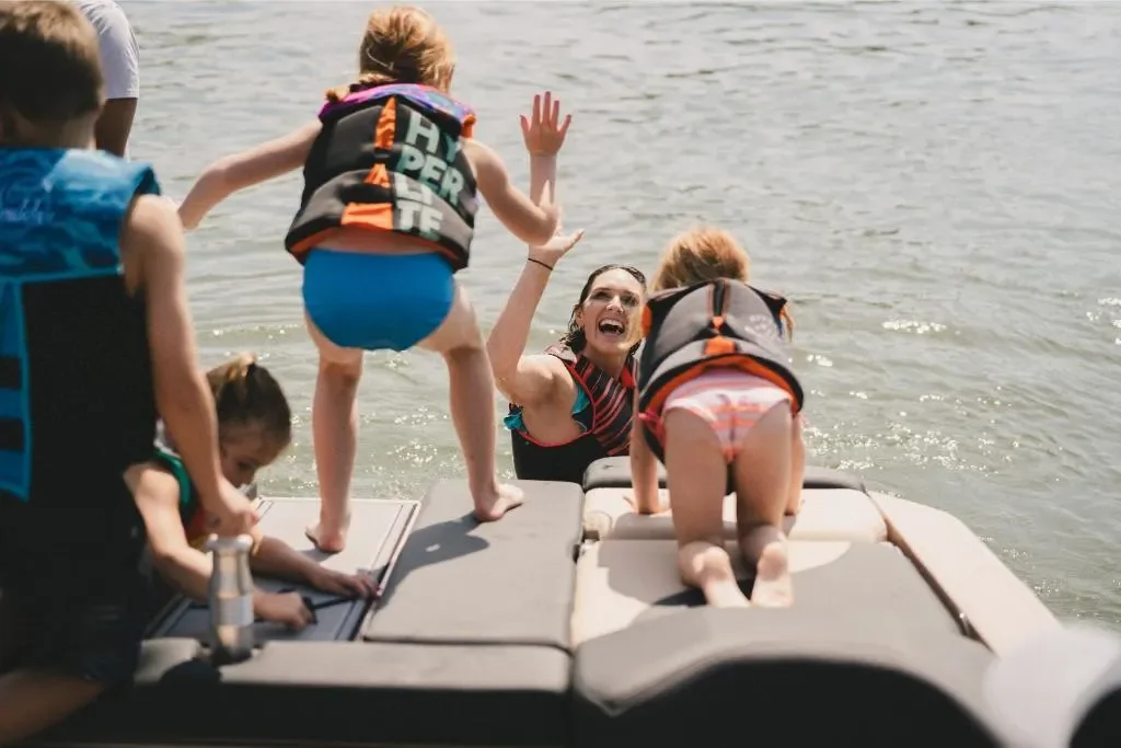 2022 Mastercraft XT25 Image Thumbnail #9