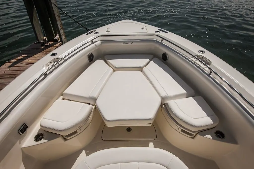 2022 Boston Whaler 350 Outrage Image Thumbnail #7