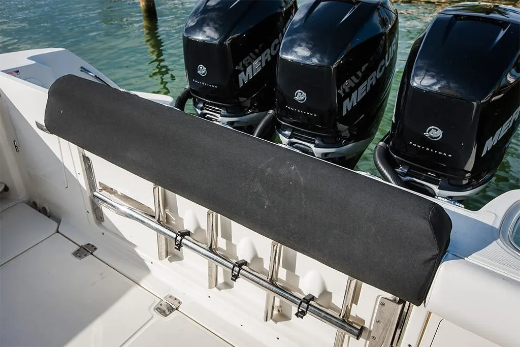 2022 Boston Whaler 350 Outrage Image Thumbnail #12