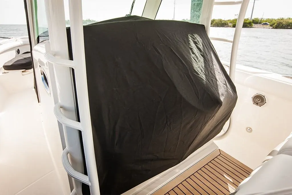 2022 Boston Whaler 350 Outrage Image Thumbnail #13