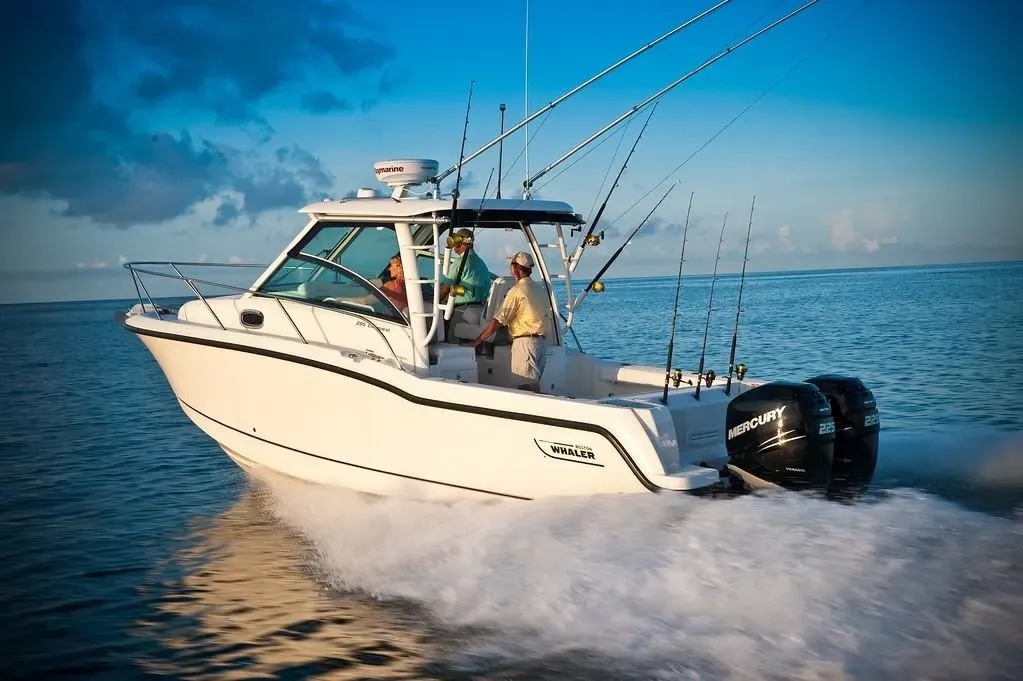 2025 Boston Whaler 285 Conquest Image Thumbnail #2