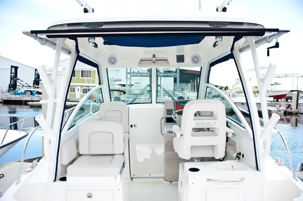 2025 Boston Whaler 285 Conquest Image Thumbnail #14