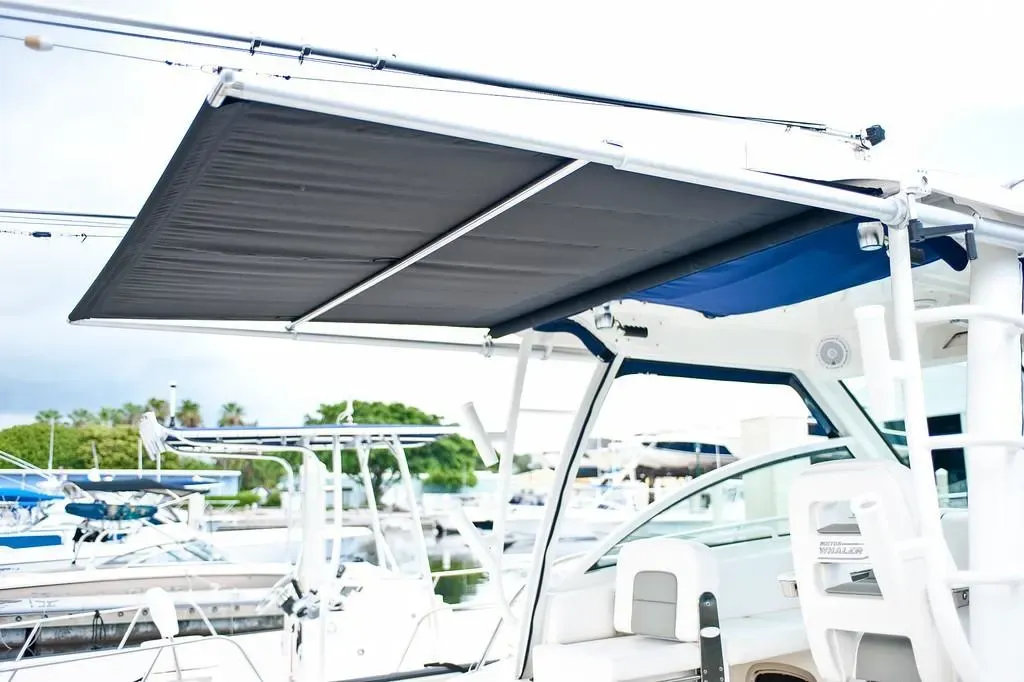 2025 Boston Whaler 285 Conquest Image Thumbnail #15