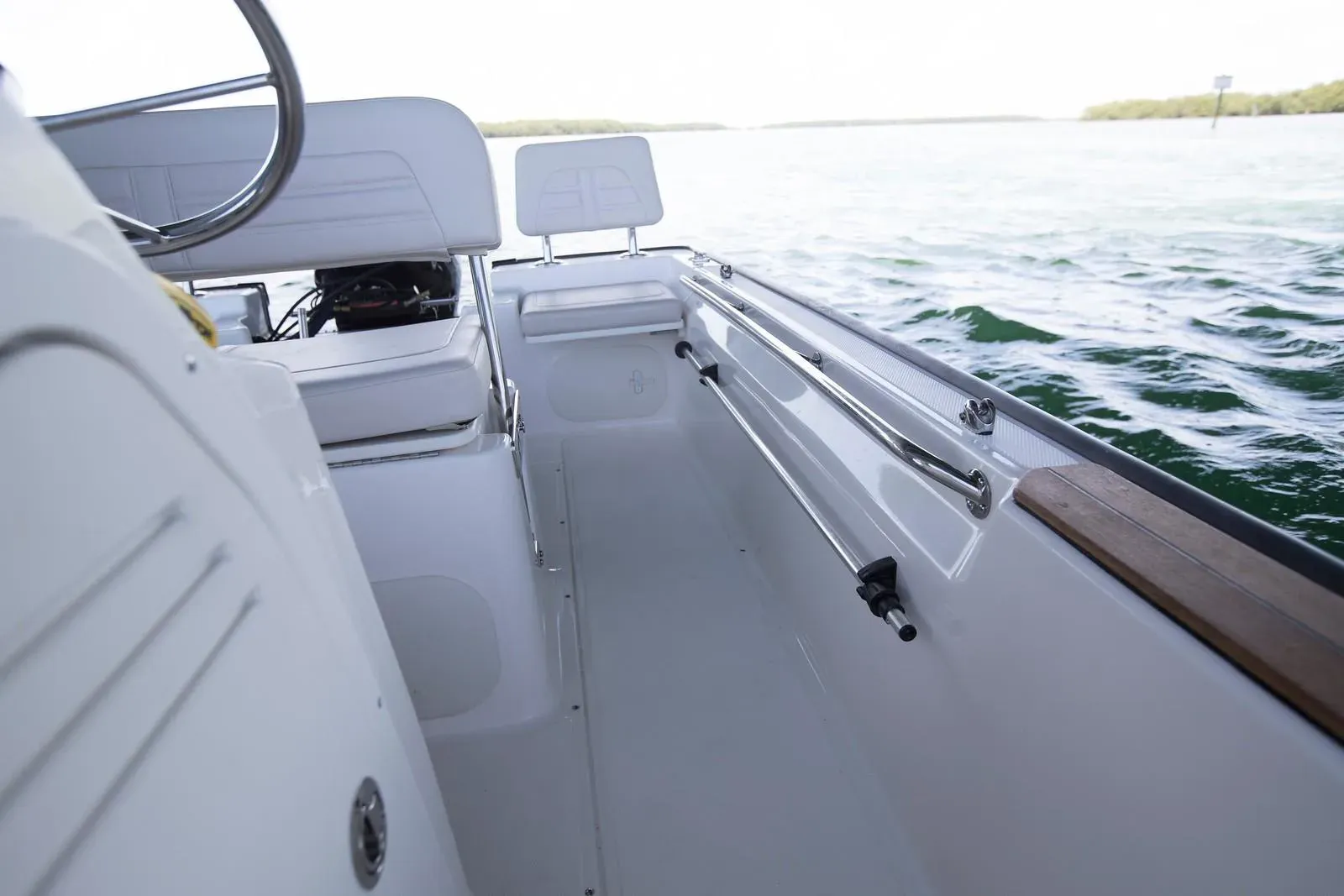 2025 Boston Whaler 170 Montauk Image Thumbnail #12