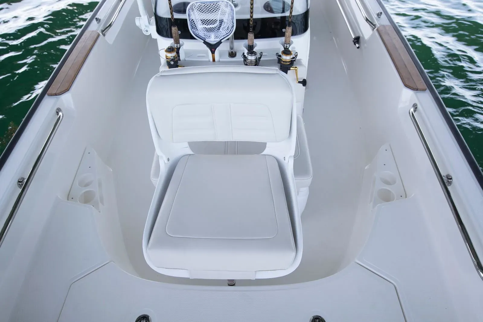 2025 Boston Whaler 170 Montauk Image Thumbnail #14