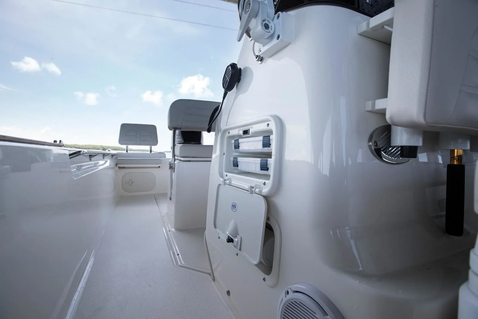 2026 Boston Whaler 170 Montauk Image Thumbnail #13